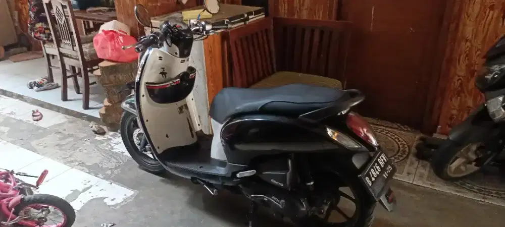 Dijual Honda Scoopy FI 2015 nego sampai jadi