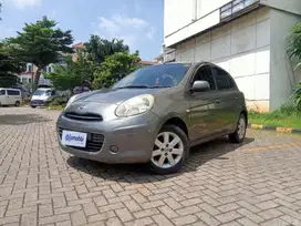 TDP 8,JT Nissan March 1.2 L Bensin-AT Abu-Abu 2013