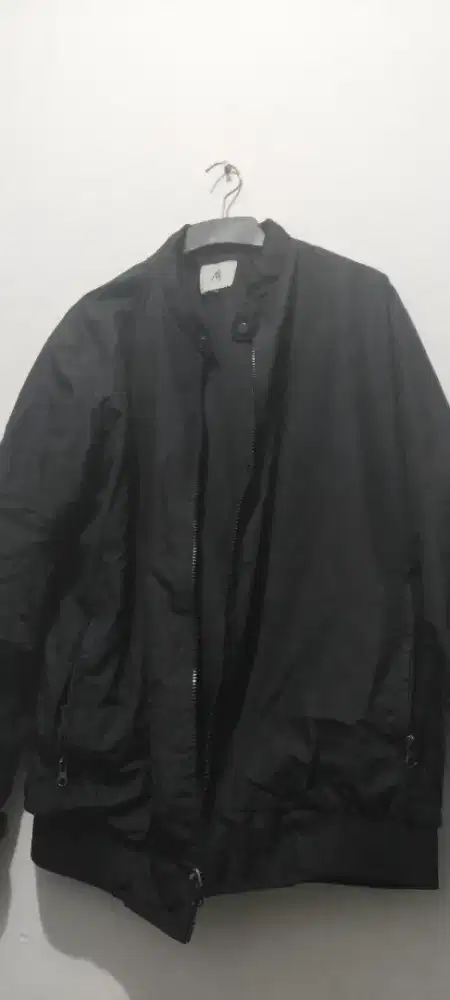 Jaket Bomber Appung Hitam