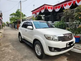 Jual mobil fortuner