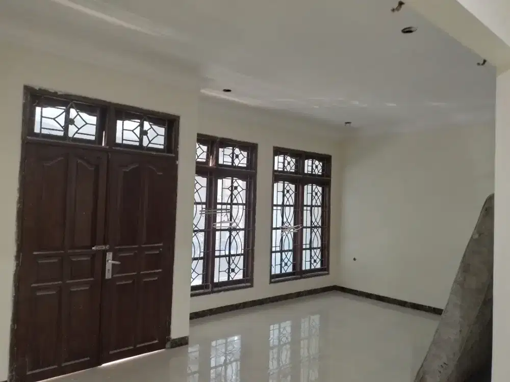 Tukang cat rumah interior