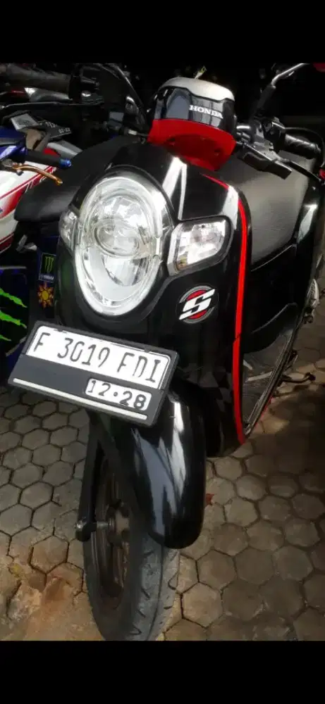 New honda SCOOPY DONAT 2018