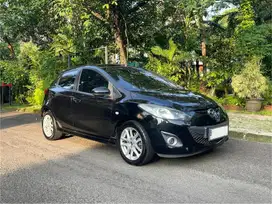 Mazda 2 Sports 2012 / Pemakaian 2013 Automatic CBU full original