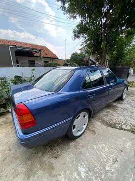 Mercedes-Benz C180 1996 Bensin