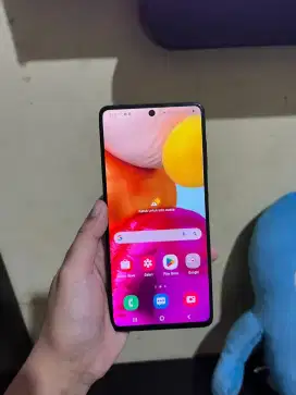 Di jual hp samsung galaxy A71 NFC ram 8+8/128gb