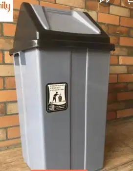 Tempat sampah 42 liter