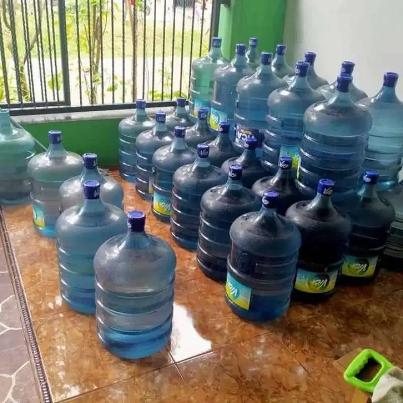 JUAL GALON KOSONG BEKAS MERK VICA DAN AMIDIS