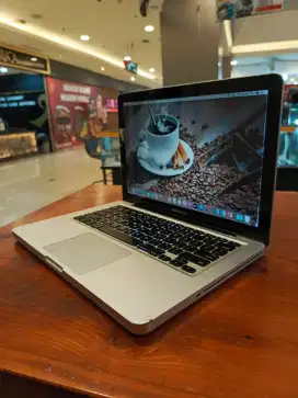 Macbook Pro 13 inch Mid 2012 i5 Ram 4GB SSD 500GB obral murah