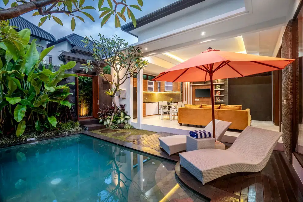Leasehold Villa 2 Bedrooms In Heart Seminyak