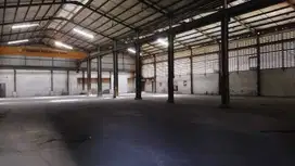 DISEWAKAN GUDANG PLUS KANTOR 2100 METER DAAN MOGOT AKSES KONTAINER