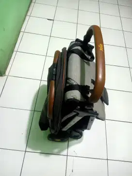 STROLER BAYI JOIE