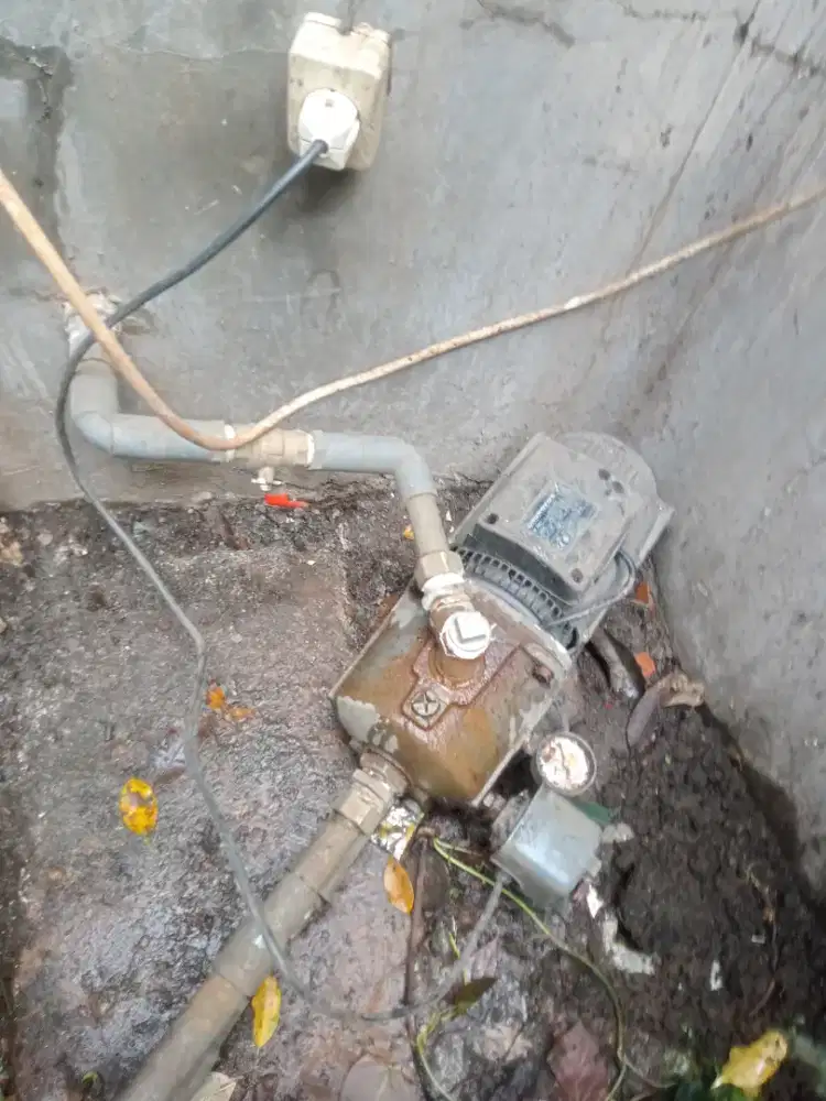 SERVICE POMPA AIR PANGGILAN  ( JETPUMP DAN SUBMERSIBEL. )