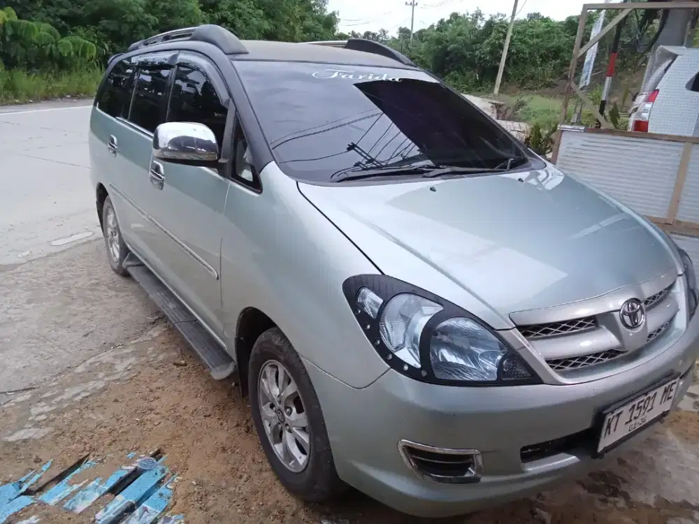 Dijual Innova tipe V tahun 2005