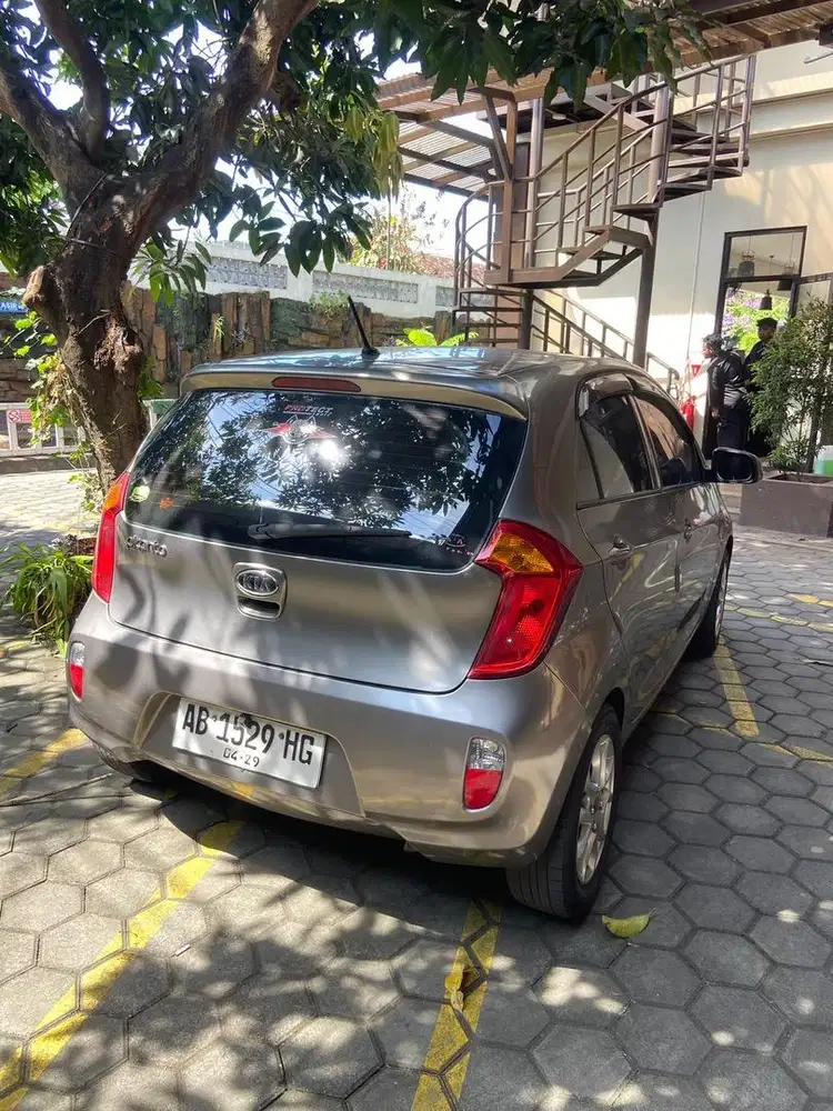 Jual KIA Picanto 2012 Manual