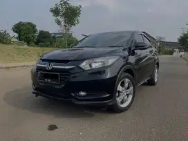 HRV 2018 ISTIMEWA Pakaian pribadi terawat
