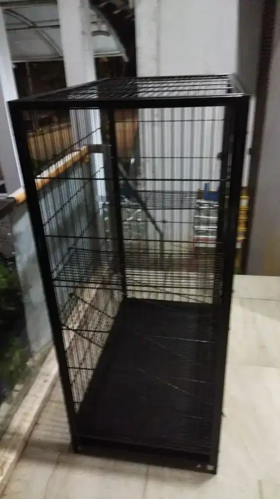 Kandang Kucing Bekas