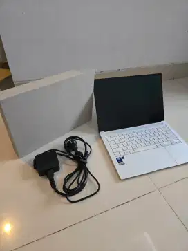 Laptop ASUS 2024 ZenBook S14 Ultra7 1TB White 32B PV153W