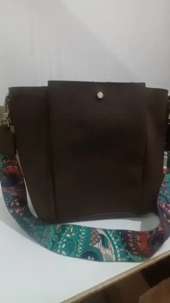 Preloved hush puppies