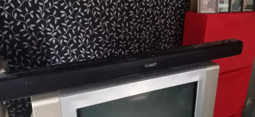 Dijual Soundbar merk ROBOT bluetooth