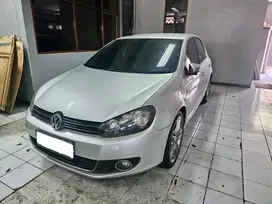 Silver Volkswagen Golf 1.4 TSI in Good Condition
