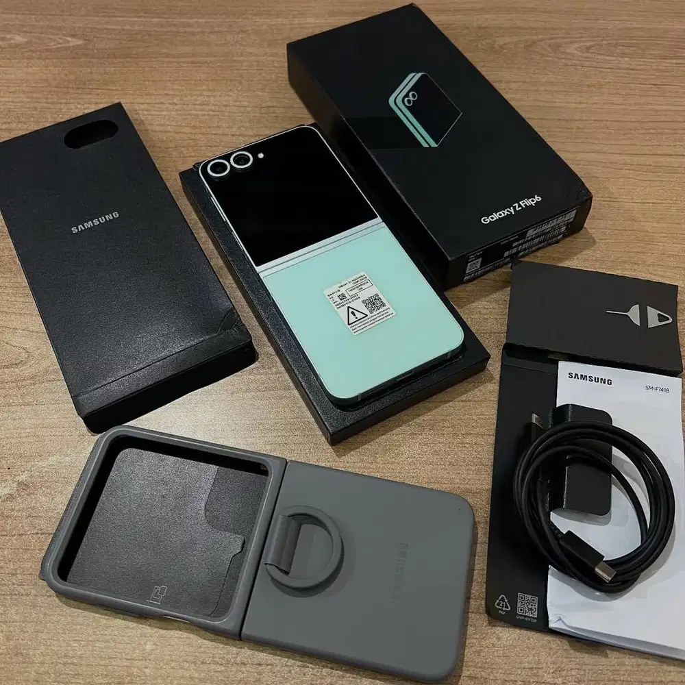 Samsung Galaxy Z Flip 6 512GB Sein Fullset Original