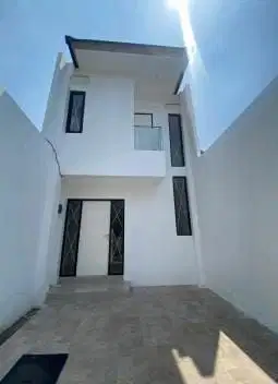 Rumah 2 Lantai Delta sari Indah Siap Huni