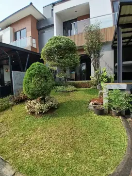 Rumah cantik dekat taman discovery  residence serenity bintaro jaya