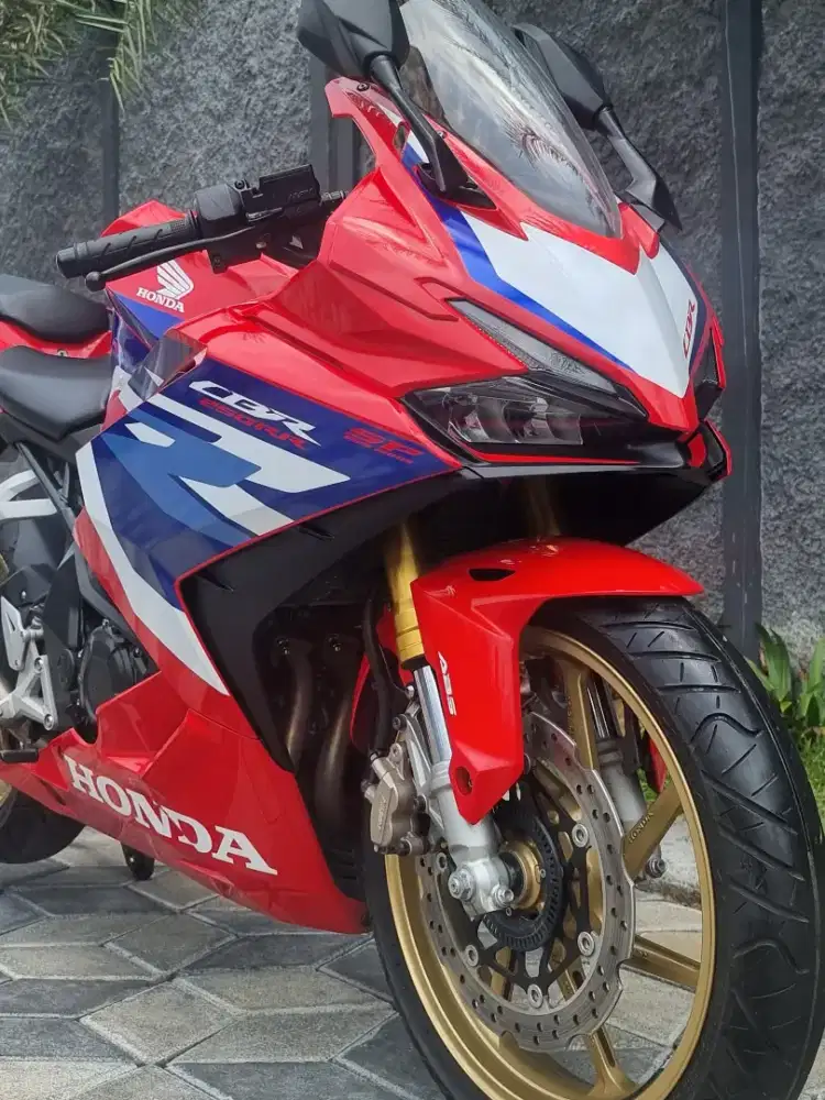 Honda CBR 250RR ABS QS thn 2023 Tricolor Odo 9rb Nopol P Koko Motor