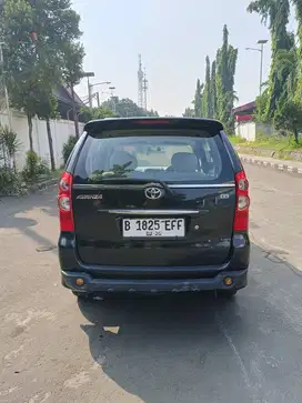 Avanza G matik 2010