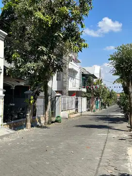 DIJUAL RUMAH SIGURA-GURA  KOTA MALANG COCOK UNTUK KOST HANYA 100 METER DARI KAMPUS UIN