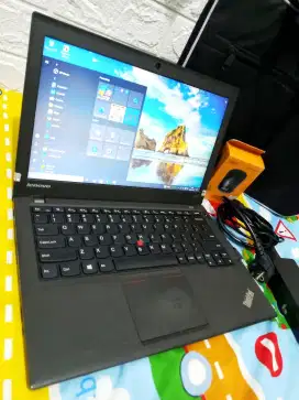 Laptop Lenovo Thinkpad x240 Core i5 Ram 8gb/SSD  . Windows 10