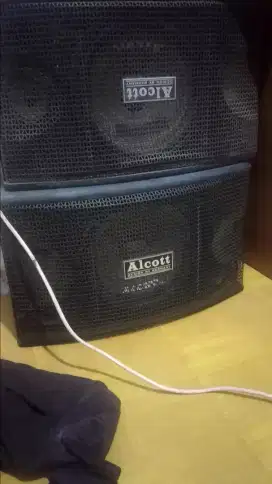 speaker merk alcott