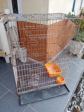 Kandang kucing ukuran XL dua lantai