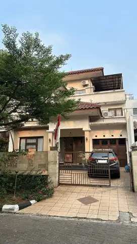 RUMAH MEWAH DESAIN CANTIK DI JUAL DI VILLA CINERE MAS