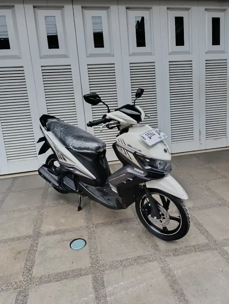 Bissmillah dijual motor Yamaha Xeon GT 2014 istimewa
