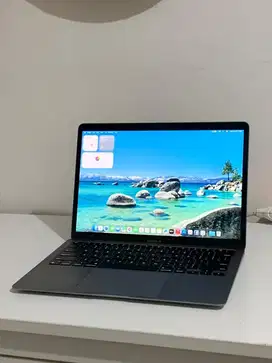 MacBook Air 2020 M1 8/256