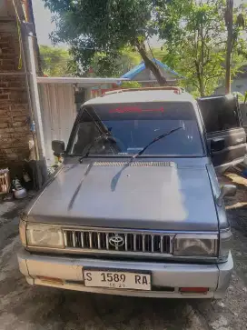 Mobil Bekas Toyota Kijang Super Tahun 1990