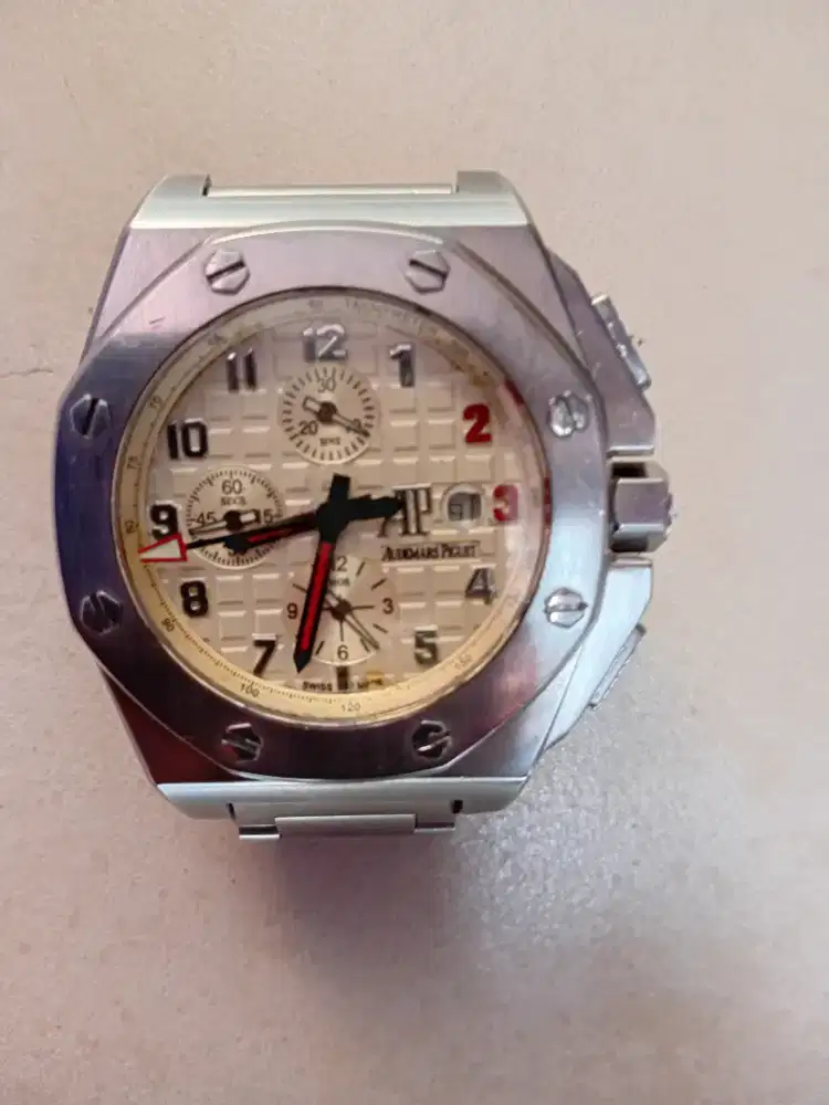 DI JUAL JAM AUDIMARS PIGUET 00400 AUTOMATIC