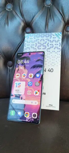 TECNO AI Camon 40 8+8 128 gb