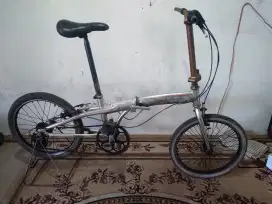 JUALL SEPEFA LIPATT