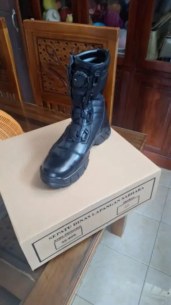sepatu PDL baru