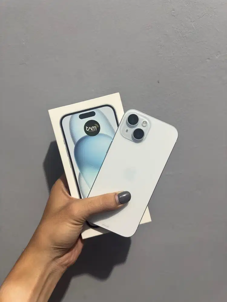 iPhone 15 128gb ibox bh 100 like new