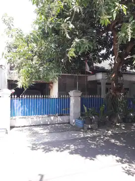 Dijual Rumah Lokasi Tengah Kota di Jl. Fajar Indah Solo