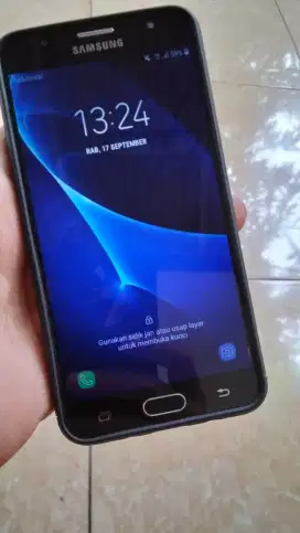 Samsung galaxy j7 prime