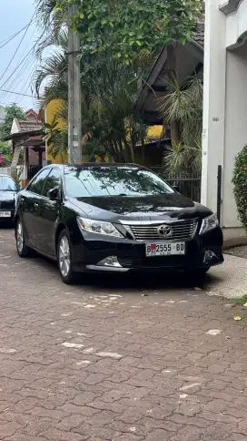 Camry 2.5 V Th 2014 Tangan 1 Full Orisinil