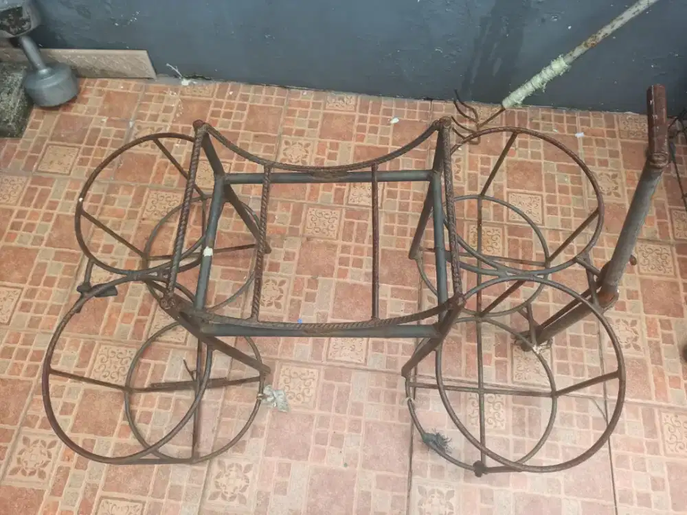 DI JUAL KERANJANG GALON & GAS