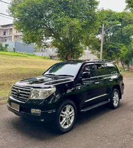 Toyota Land Cruiser VX200 ZX JAPAN Spec AT 4x4 2010