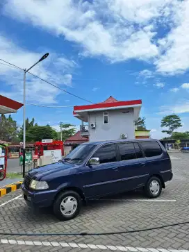 Toyota kijang LGX