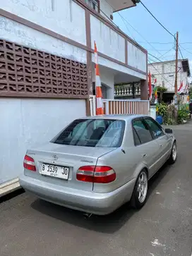 Toyota Corolla 2000 Bensin
