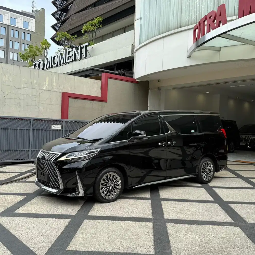 Lexus LM350 4 seater vip 2023 nik 2022